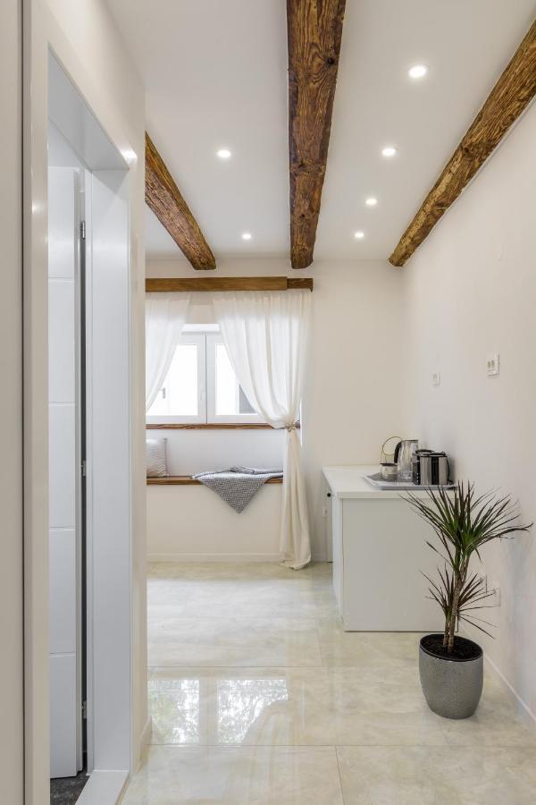 Hani Luxury Rooms Split Exterior photo